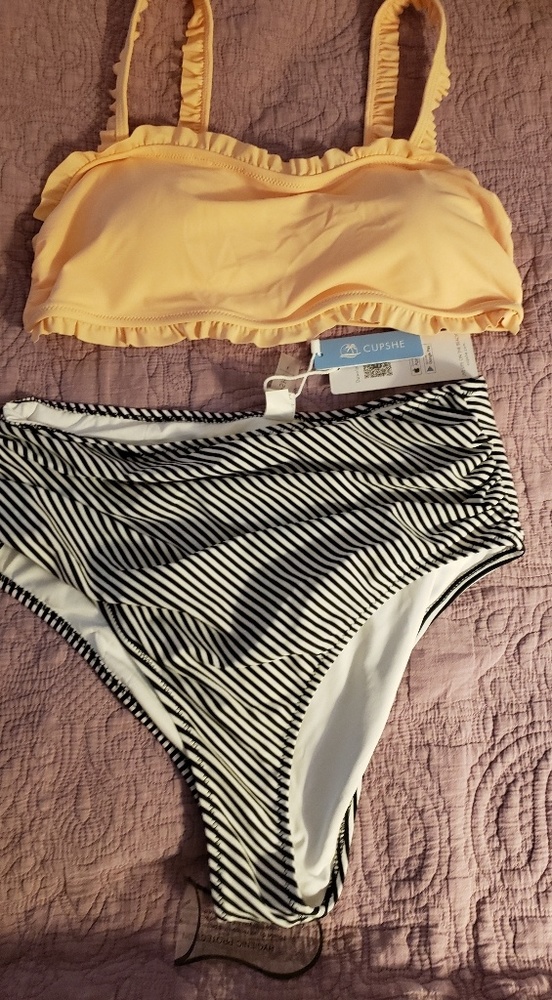 NWT cupshe  peach🍑+ striped high waisted swimsuit